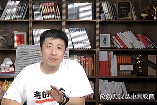 东体谈申花新援：马纳法是纯粹的欧式边卫 谢鹏飞于汉超优势互补